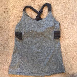 Lululemon workout top with built in bra